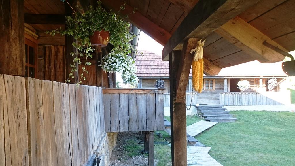 Rustic Home Mia Duga Resa Quarto foto